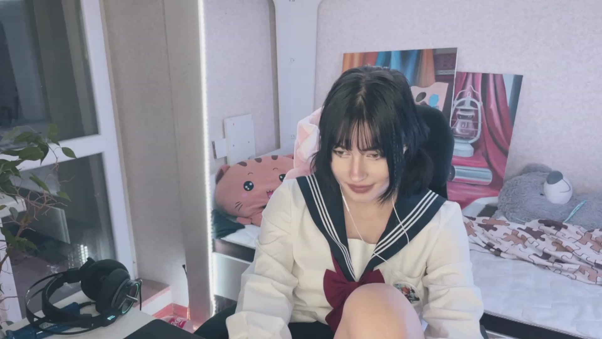 Gallery image thumbnail from Licorice_Alia's myfreecams stream on, 03/22/2023, 01:39 image 19 of 20