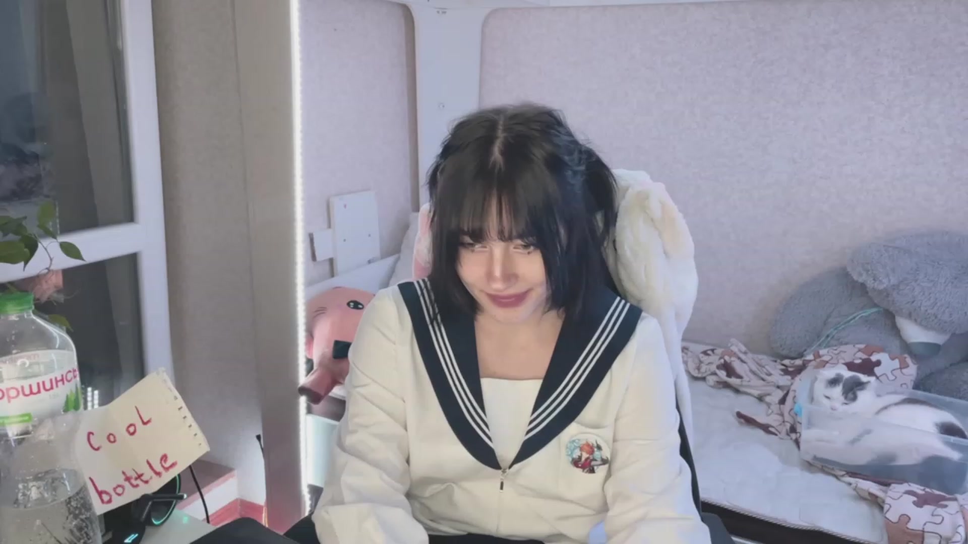 Gallery image thumbnail from Licorice_Alia's myfreecams stream on, 03/24/2023, 02:01 image 17 of 20