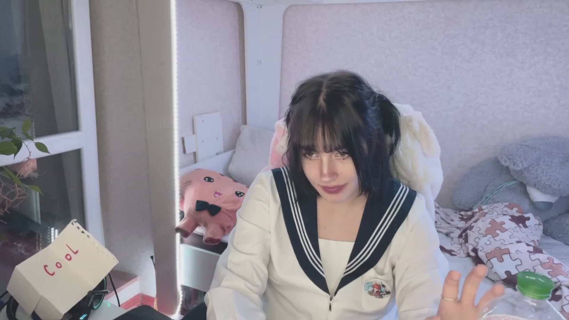 Gallery image thumbnail from Licorice_Alia's myfreecams stream on, 03/24/2023, 02:01 image 7 of 20
