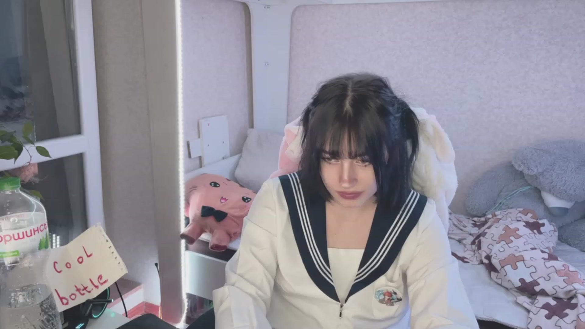 Gallery image thumbnail from Licorice_Alia's myfreecams stream on, 03/24/2023, 02:01 image 15 of 20