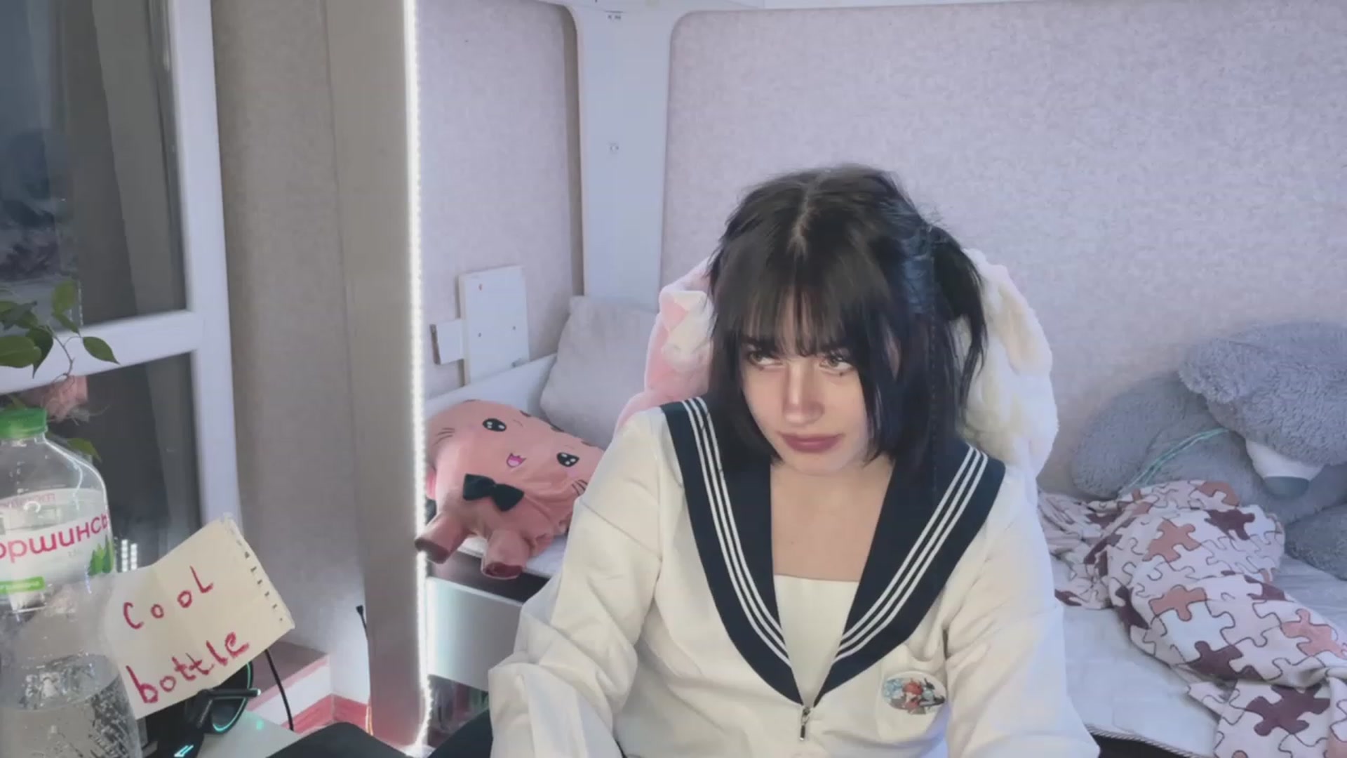 Gallery image thumbnail from Licorice_Alia's myfreecams stream on, 03/24/2023, 02:01 image 14 of 20