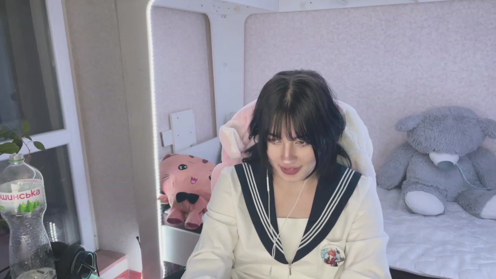 Gallery image thumbnail from Licorice_Alia's myfreecams stream on, 03/26/2023, 24:00 image 13 of 20