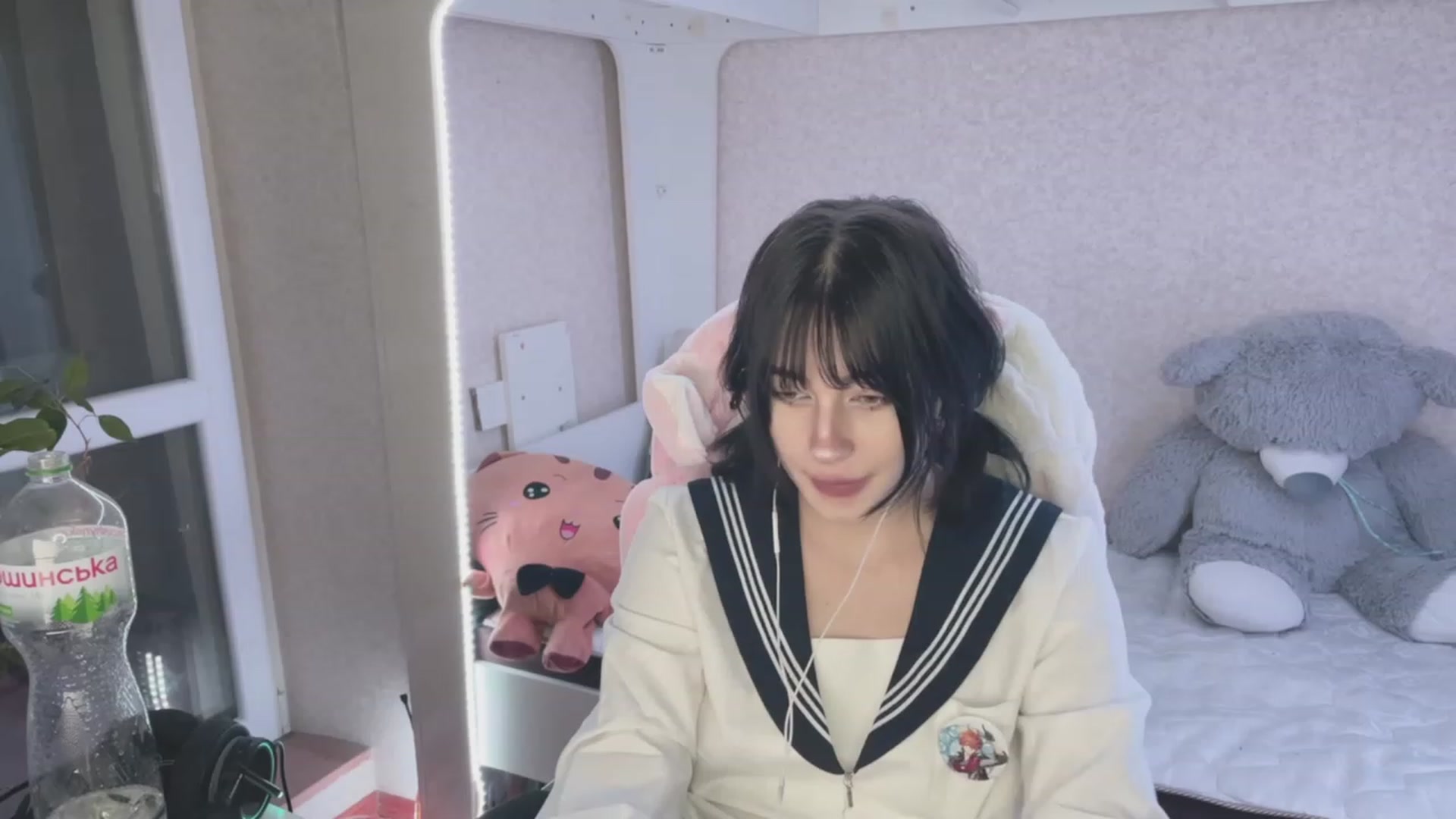 Gallery image thumbnail from Licorice_Alia's myfreecams stream on, 03/26/2023, 24:00 image 5 of 20