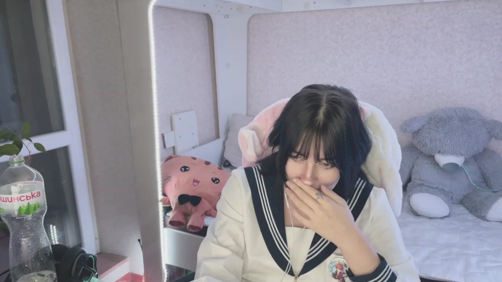 Gallery image thumbnail from Licorice_Alia's myfreecams stream on, 03/26/2023, 24:00 image 17 of 20