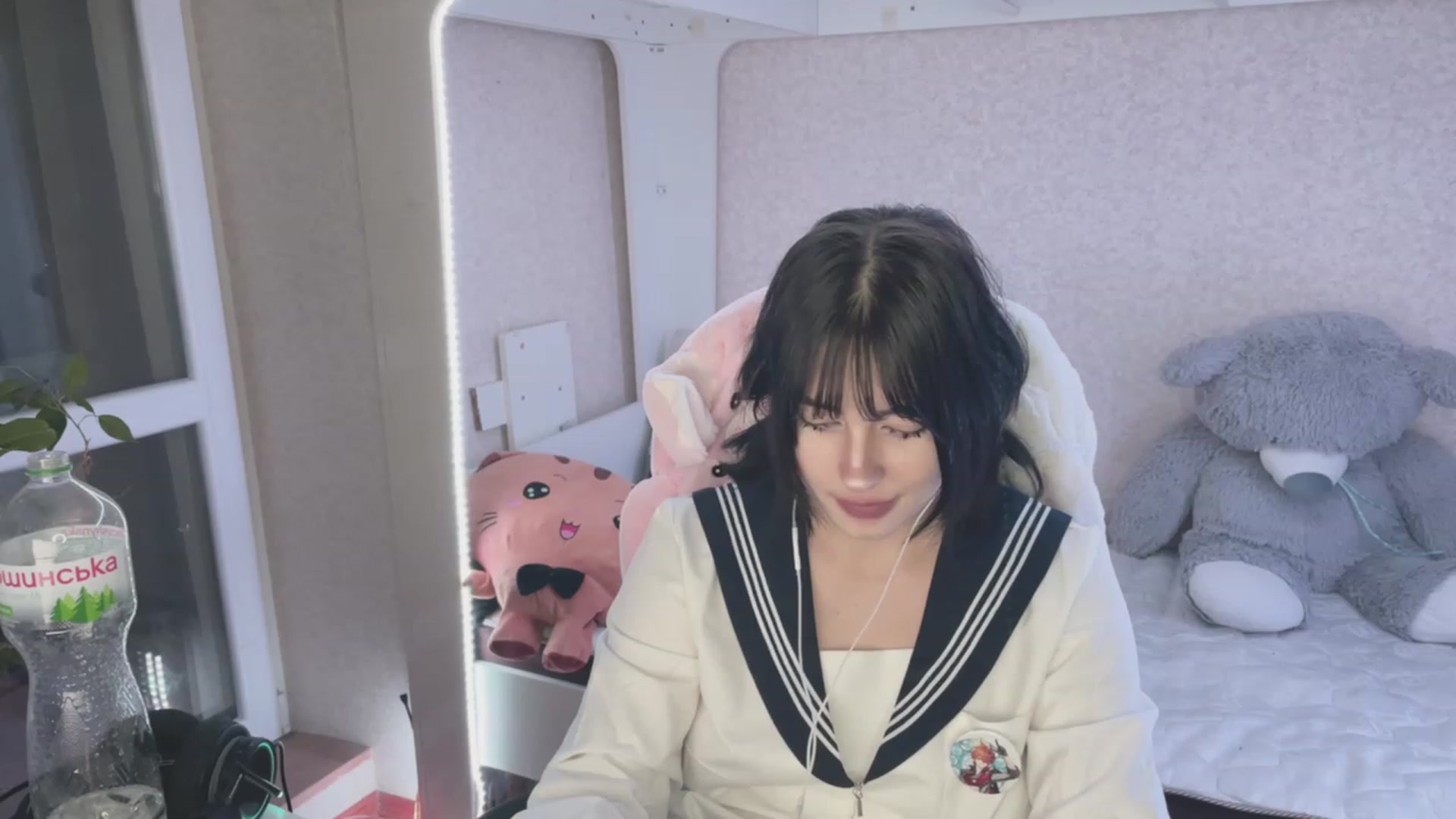 Gallery image thumbnail from Licorice_Alia's myfreecams stream on, 03/26/2023, 24:00 image 8 of 20