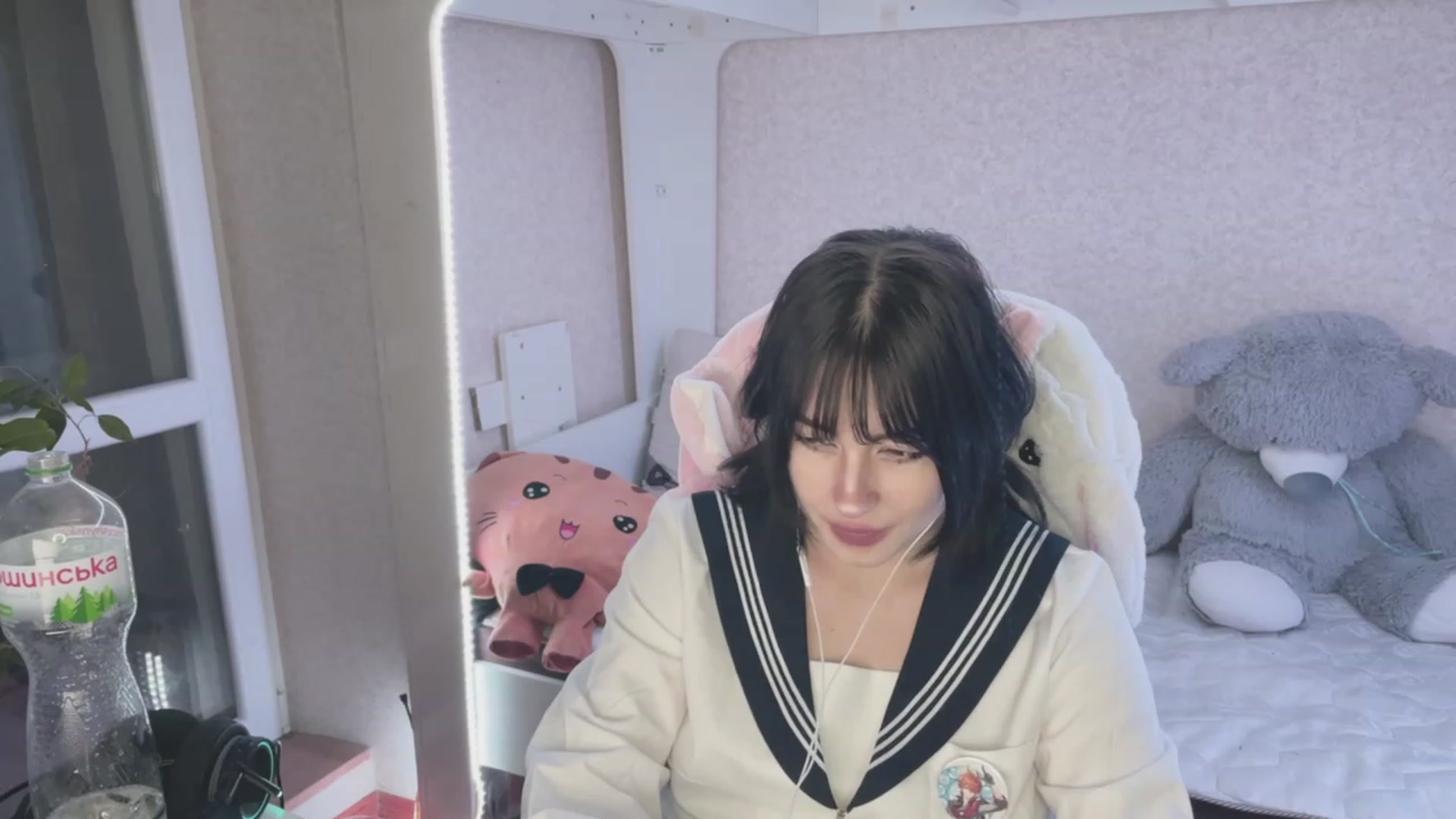 Gallery image thumbnail from Licorice_Alia's myfreecams stream on, 03/26/2023, 24:00 image 15 of 20