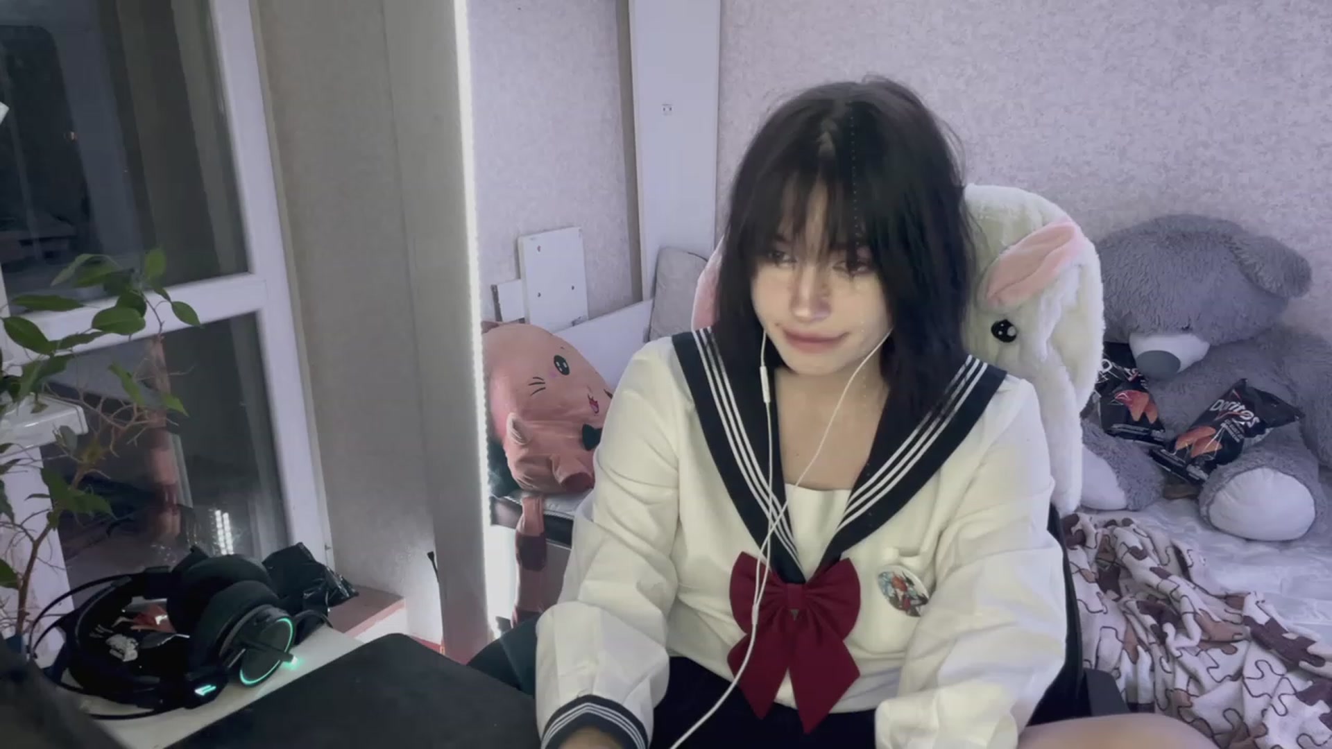 Gallery image thumbnail from Licorice_Alia's myfreecams stream on, 04/01/2023, 22:32 image 19 of 20