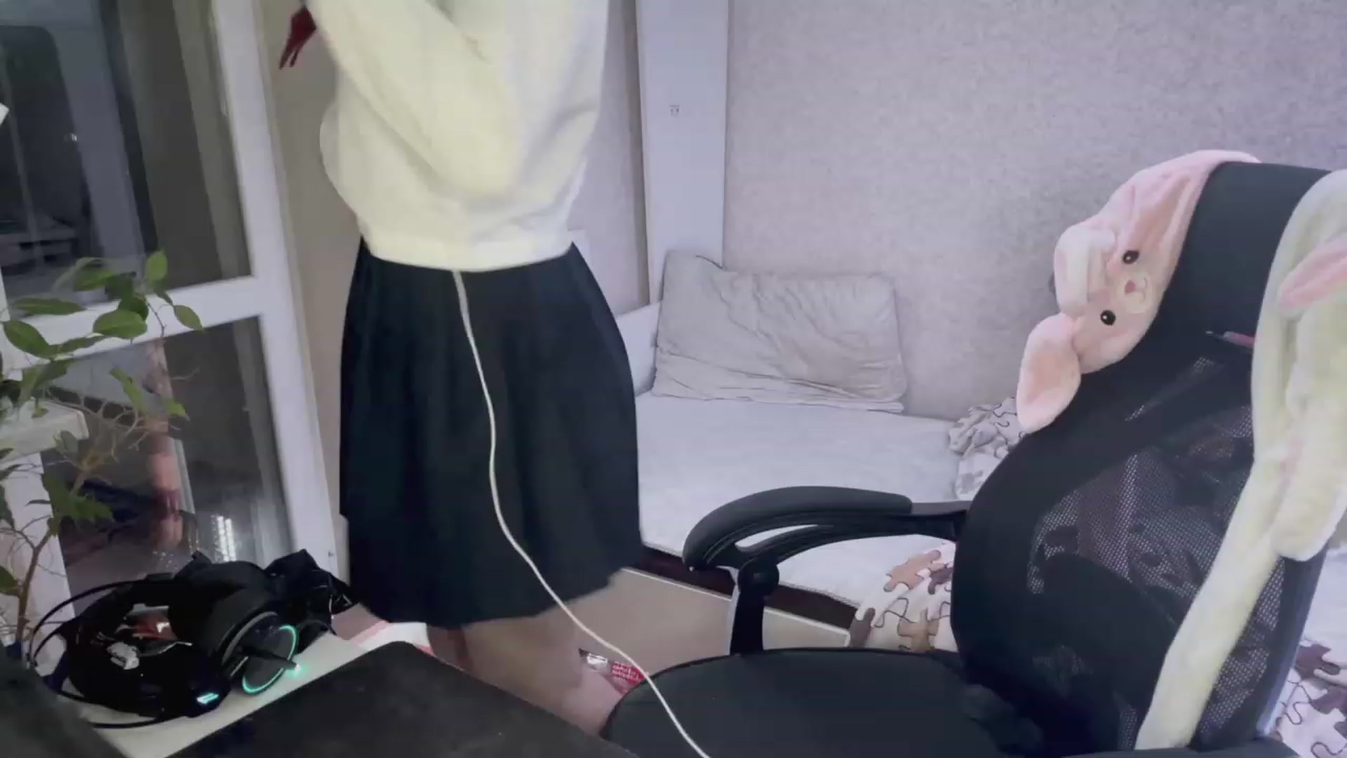 Gallery image thumbnail from Licorice_Alia's myfreecams stream on, 04/01/2023, 22:32 image 13 of 20