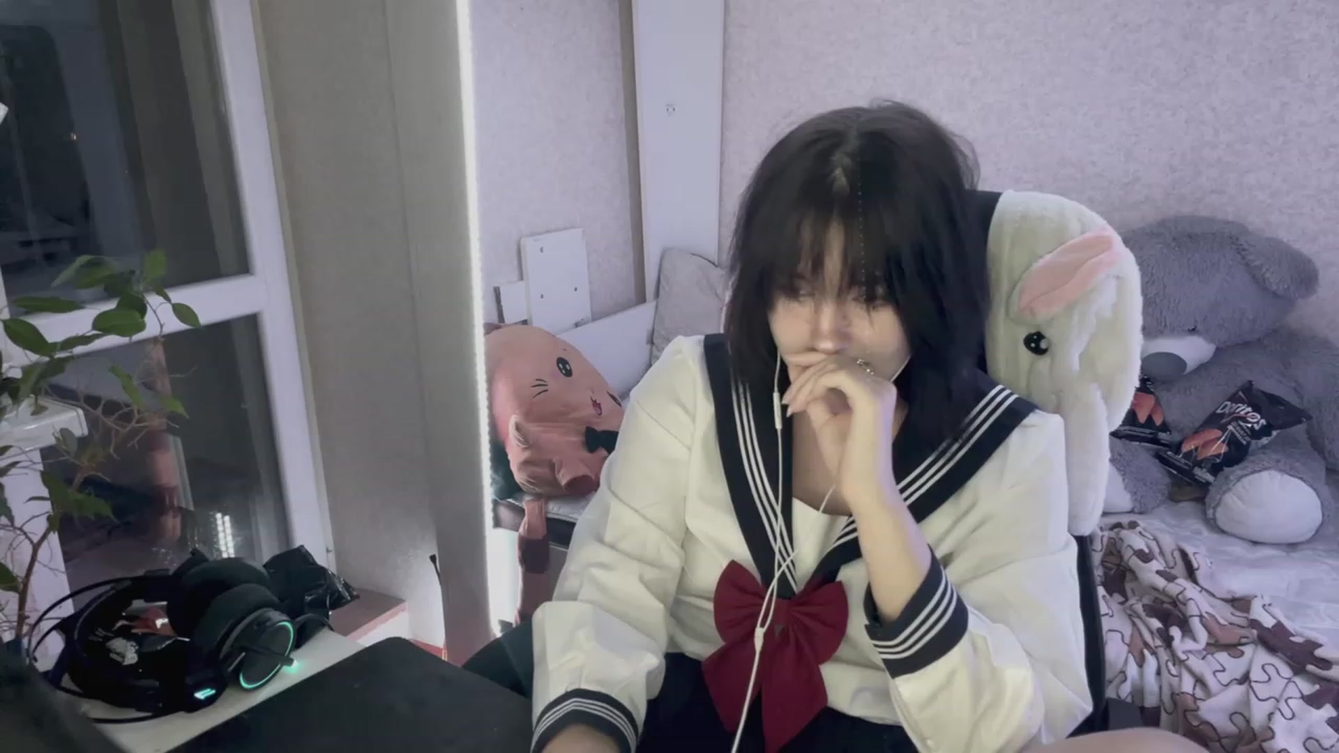 Gallery image thumbnail from Licorice_Alia's myfreecams stream on, 04/01/2023, 22:32 image 1 of 20