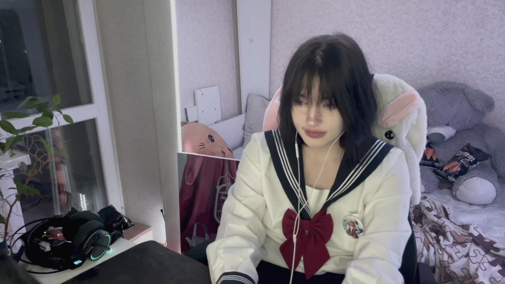 Gallery image thumbnail from Licorice_Alia's myfreecams stream on, 04/01/2023, 23:51 image 6 of 20