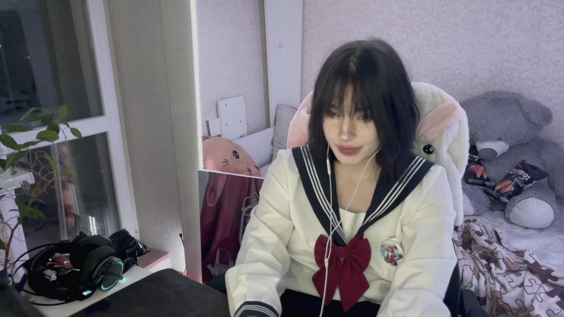 Gallery image thumbnail from Licorice_Alia's myfreecams stream on, 04/01/2023, 23:51 image 9 of 20