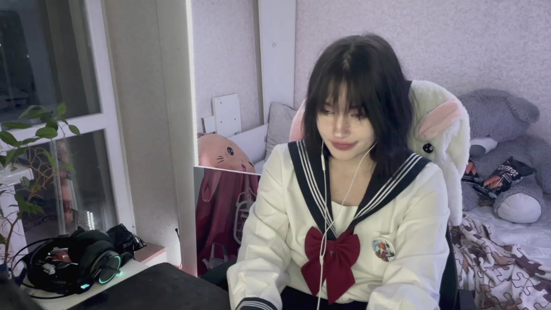 Gallery image thumbnail from Licorice_Alia's myfreecams stream on, 04/01/2023, 23:51 image 5 of 20