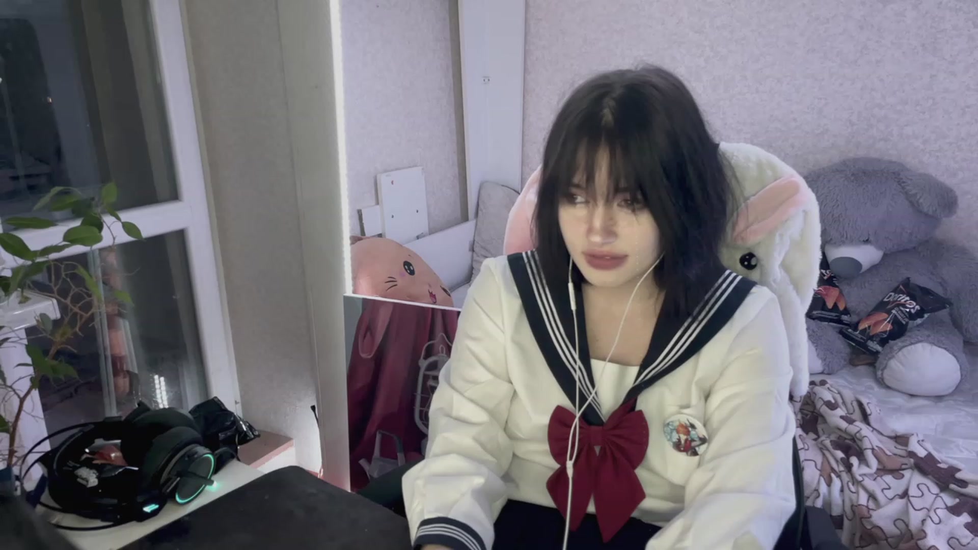 Gallery image thumbnail from Licorice_Alia's myfreecams stream on, 04/01/2023, 23:51 image 4 of 20