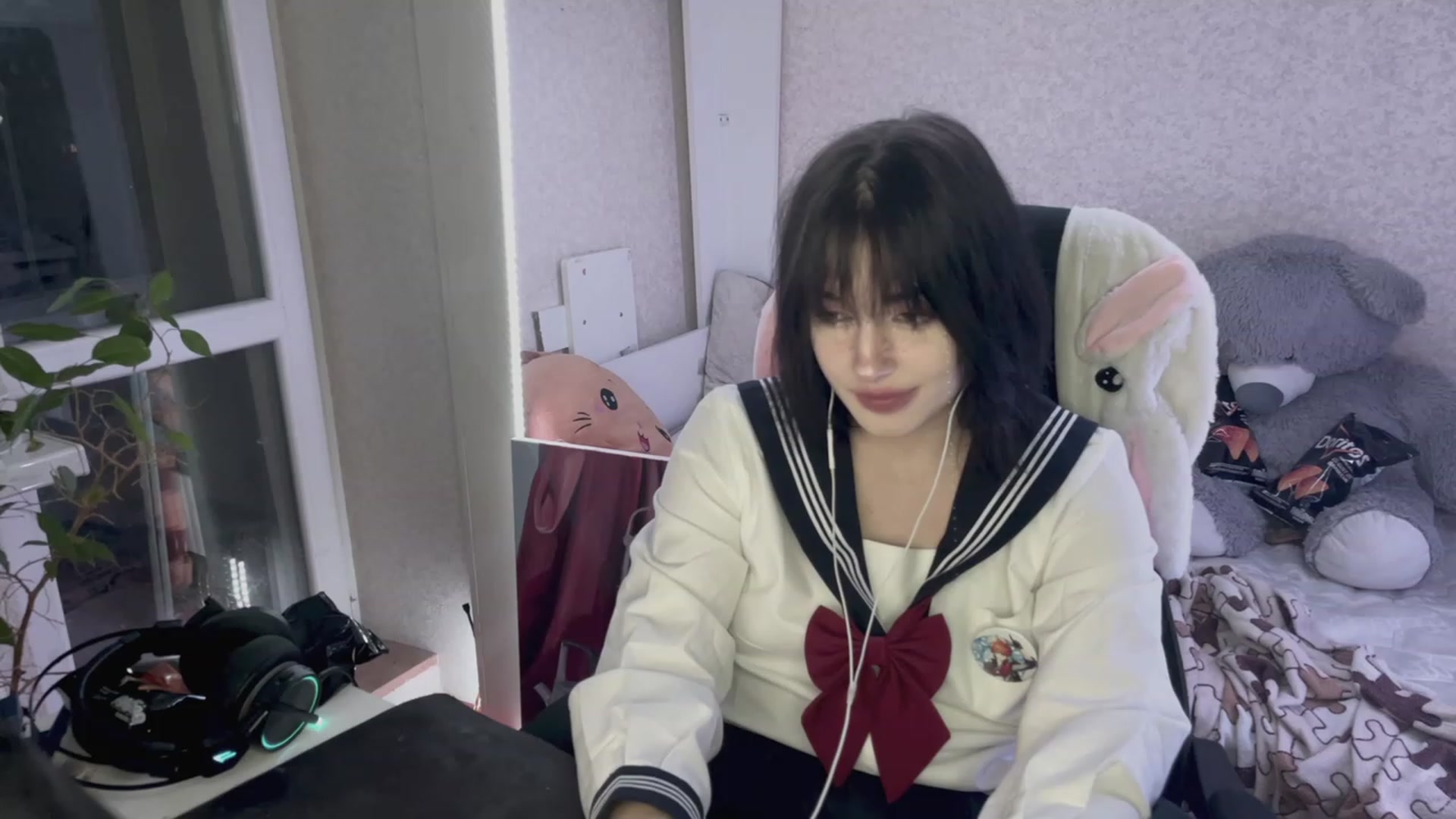 Gallery image thumbnail from Licorice_Alia's myfreecams stream on, 04/01/2023, 23:51 image 19 of 20
