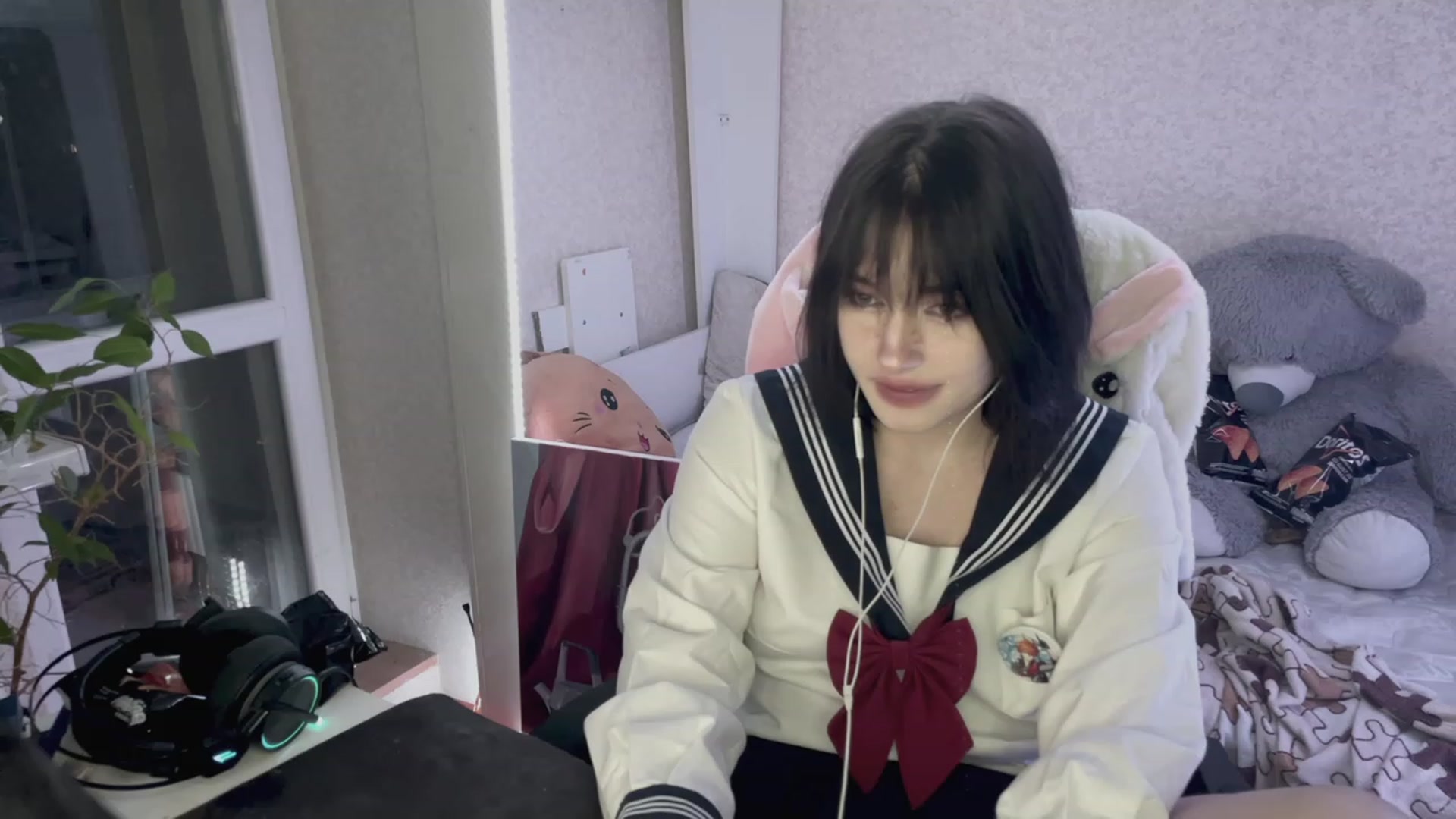 Gallery image thumbnail from Licorice_Alia's myfreecams stream on, 04/01/2023, 23:51 image 1 of 20