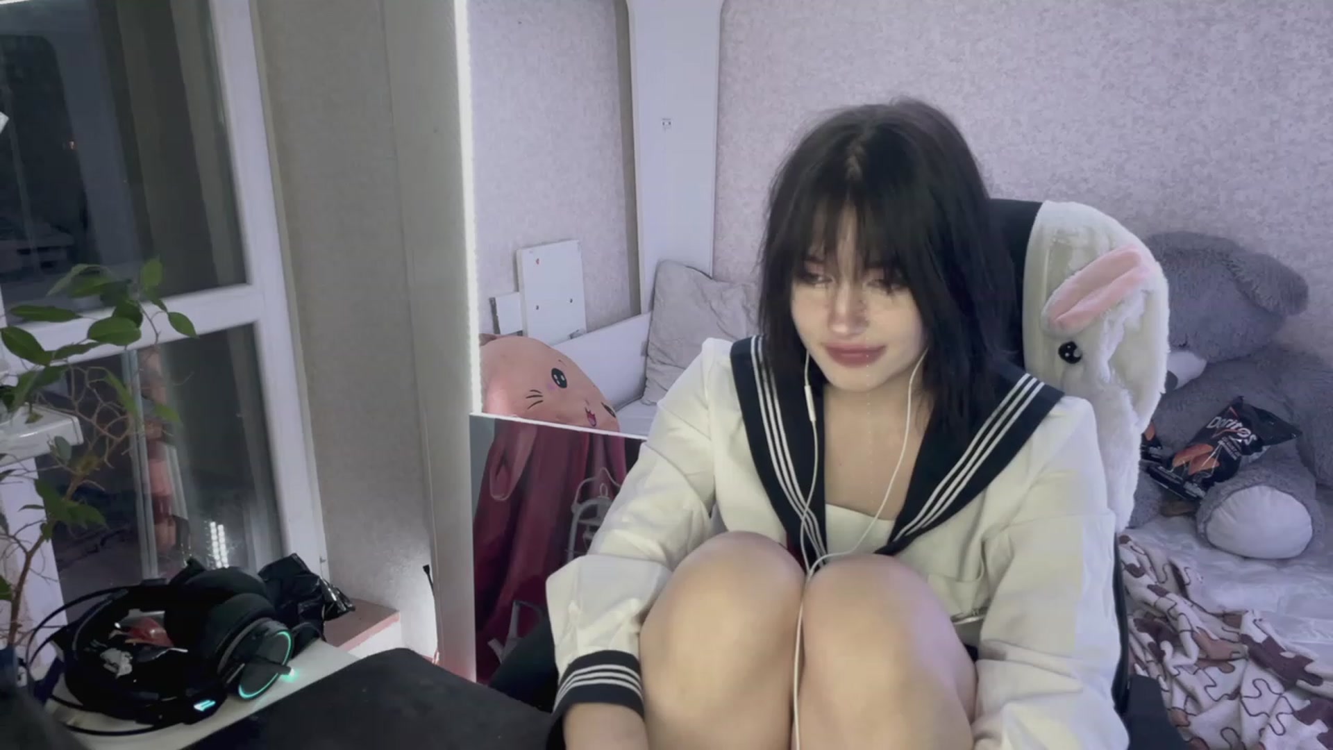 Gallery image thumbnail from Licorice_Alia's myfreecams stream on, 04/02/2023, 24:24 image 2 of 20
