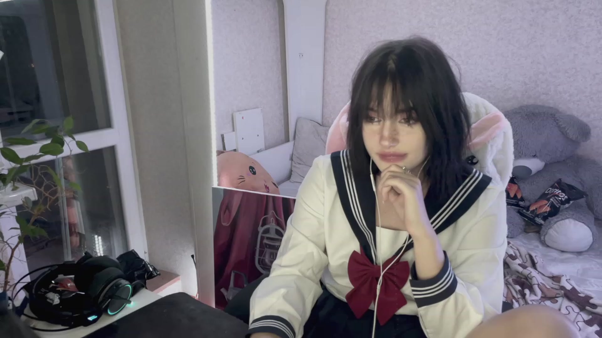 Gallery image thumbnail from Licorice_Alia's myfreecams stream on, 04/02/2023, 24:24 image 9 of 20