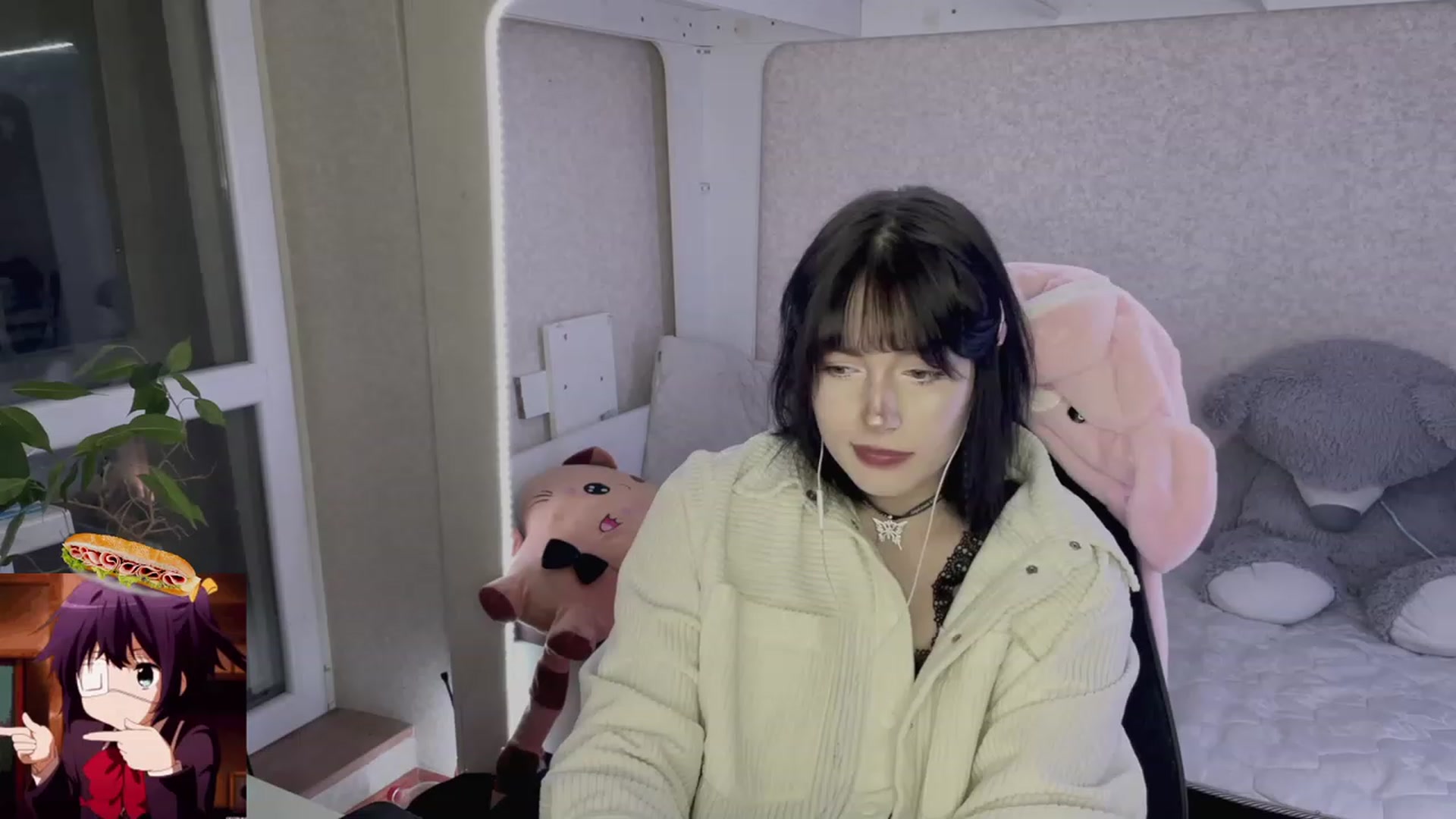 Gallery image thumbnail from Licorice_Alia's myfreecams stream on, 04/24/2023, 24:36 image 16 of 20