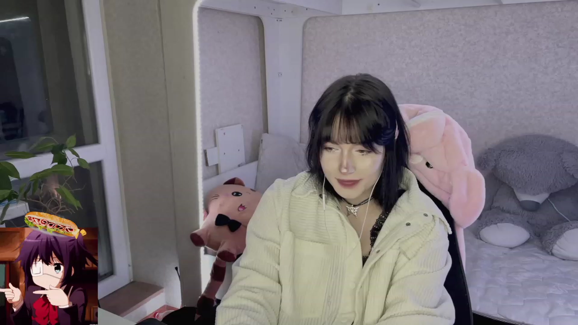 Gallery image thumbnail from Licorice_Alia's myfreecams stream on, 04/24/2023, 24:36 image 15 of 20