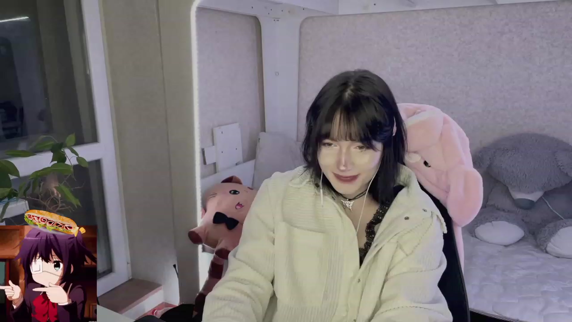 Gallery image thumbnail from Licorice_Alia's myfreecams stream on, 04/24/2023, 24:36 image 11 of 20