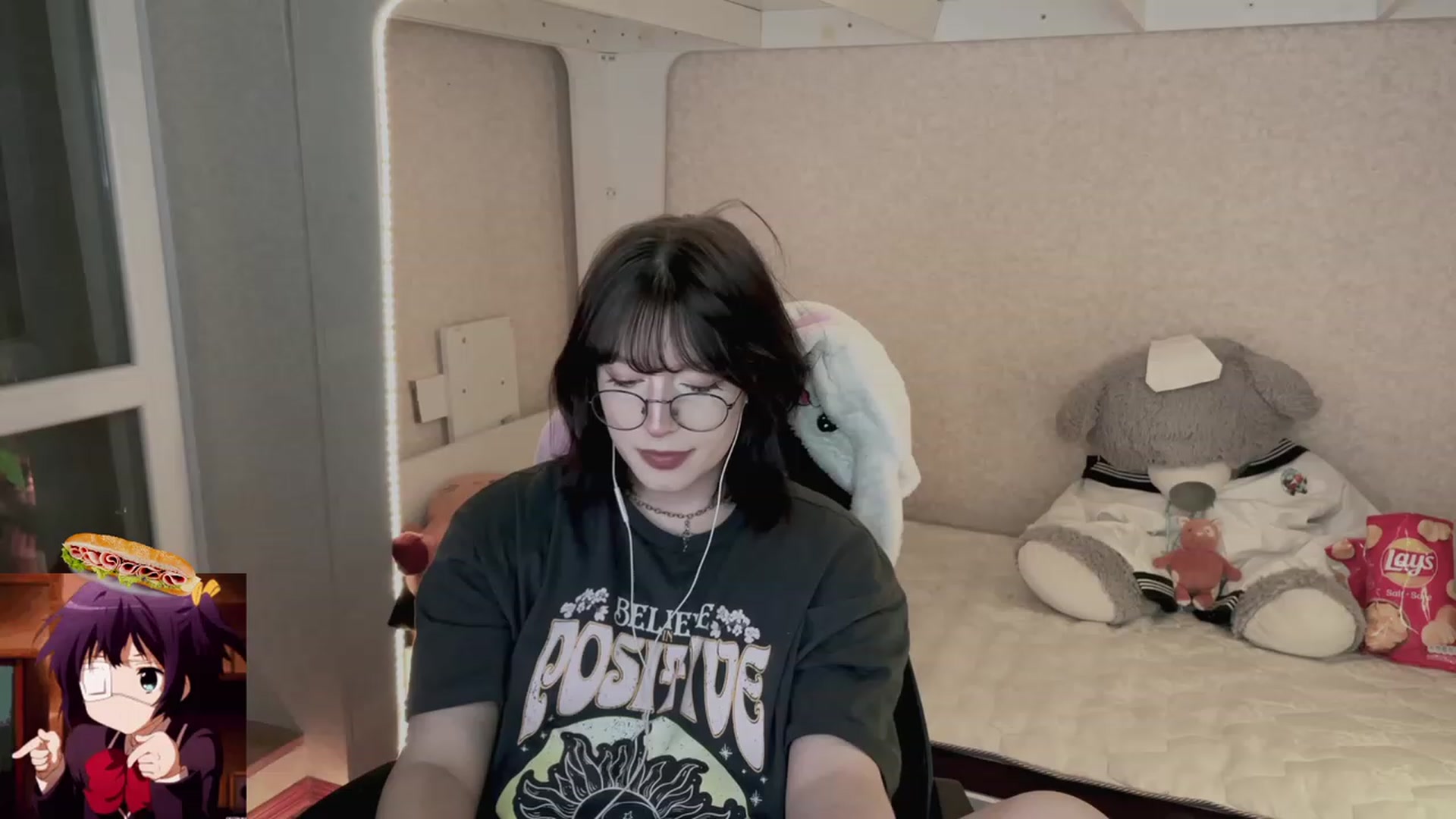 Gallery image thumbnail from Licorice_Alia's myfreecams stream on, 05/11/2023, 24:27 image 2 of 20