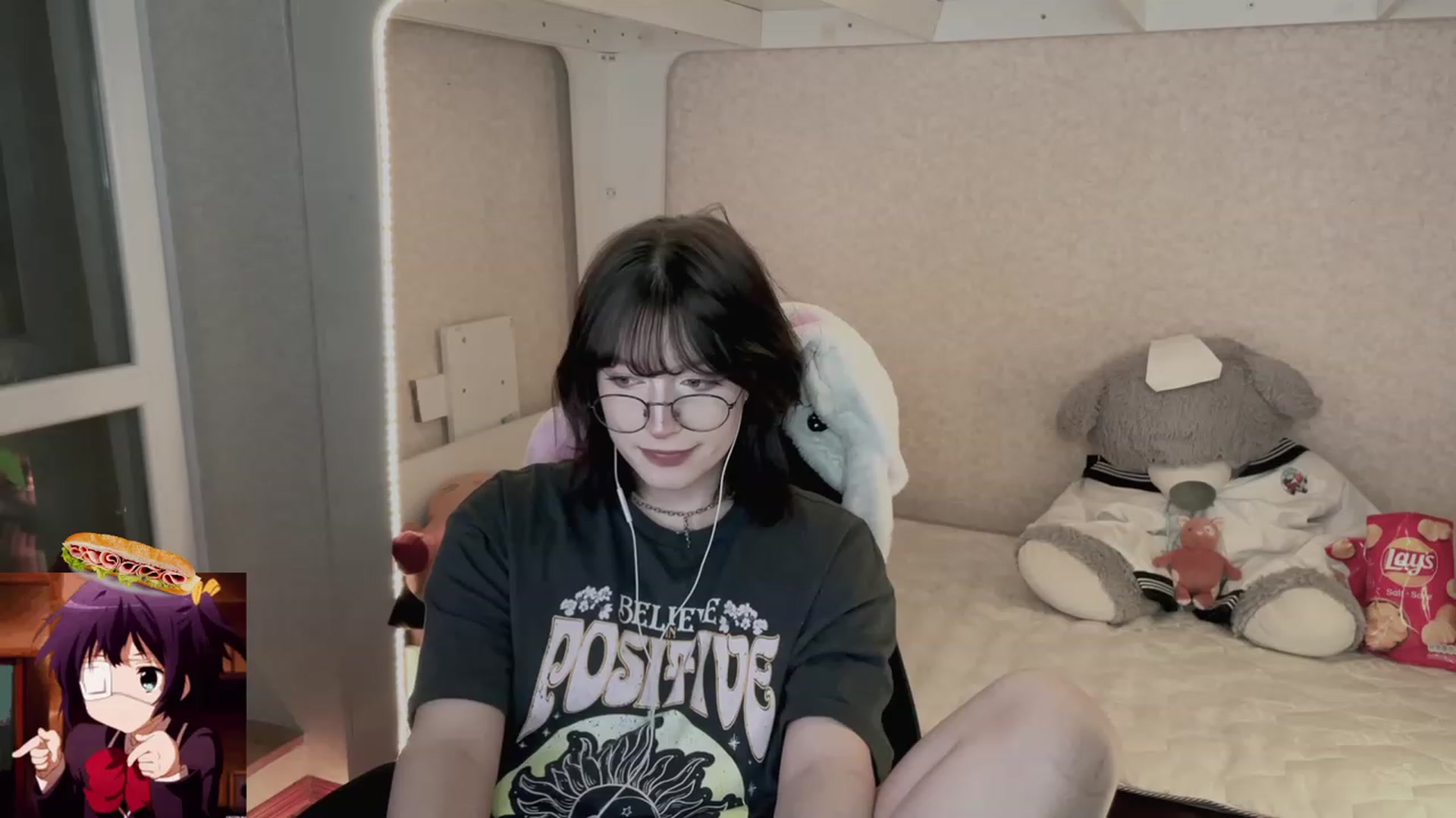 Gallery image thumbnail from Licorice_Alia's myfreecams stream on, 05/11/2023, 24:27 image 8 of 20