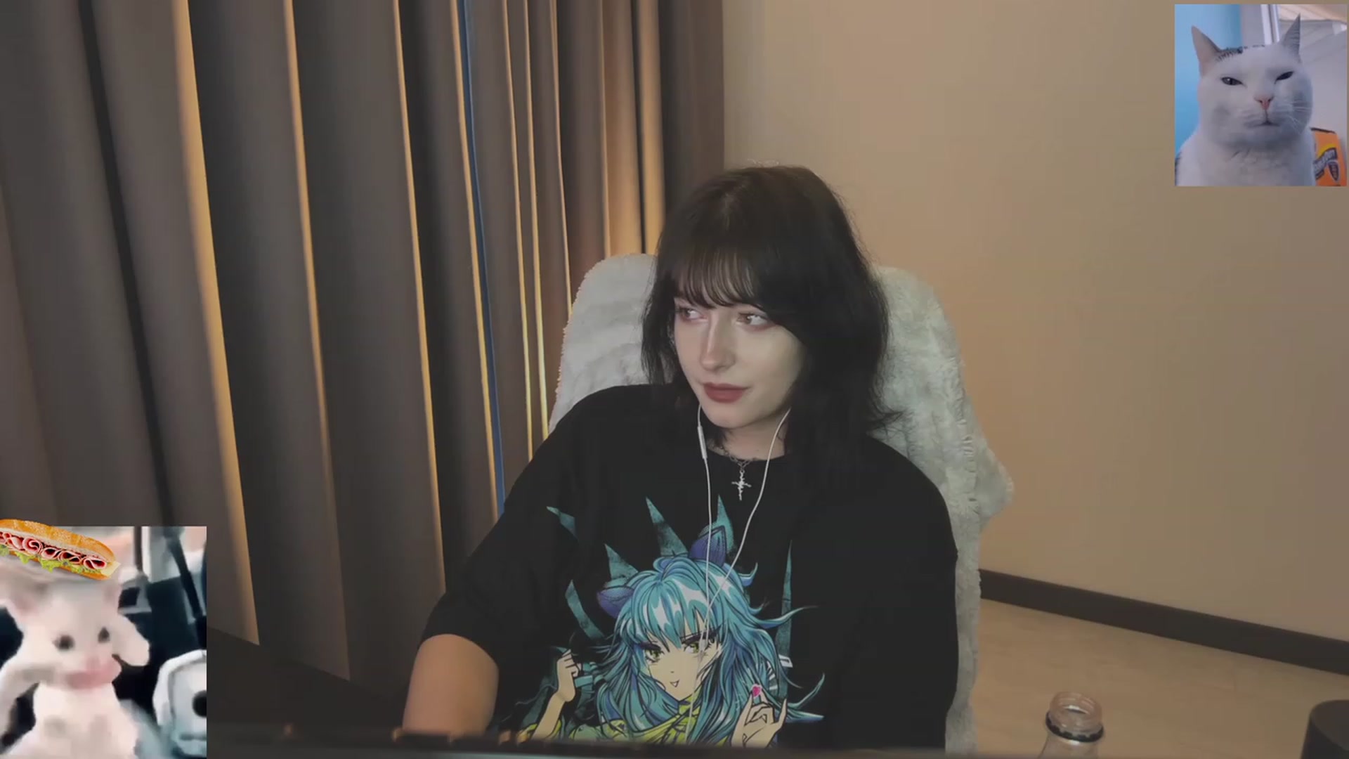 Gallery image thumbnail from Licorice_Alia's myfreecams stream on, 06/08/2023, 02:59 image 12 of 20
