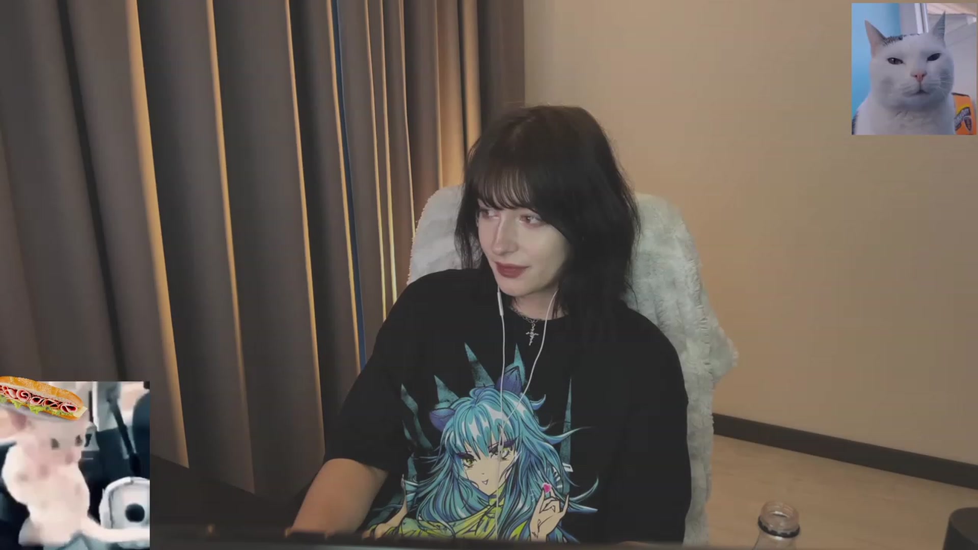 Gallery image thumbnail from Licorice_Alia's myfreecams stream on, 06/08/2023, 02:59 image 1 of 20