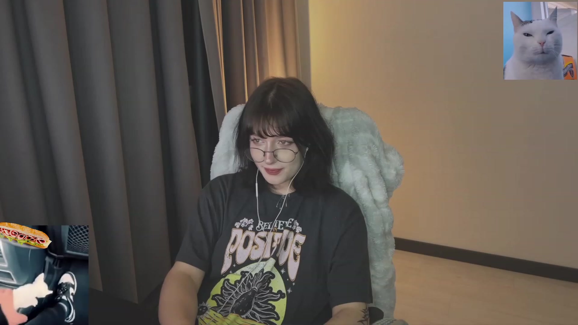 Gallery image thumbnail from Licorice_Alia's myfreecams stream on, 06/10/2023, 24:52 image 8 of 20
