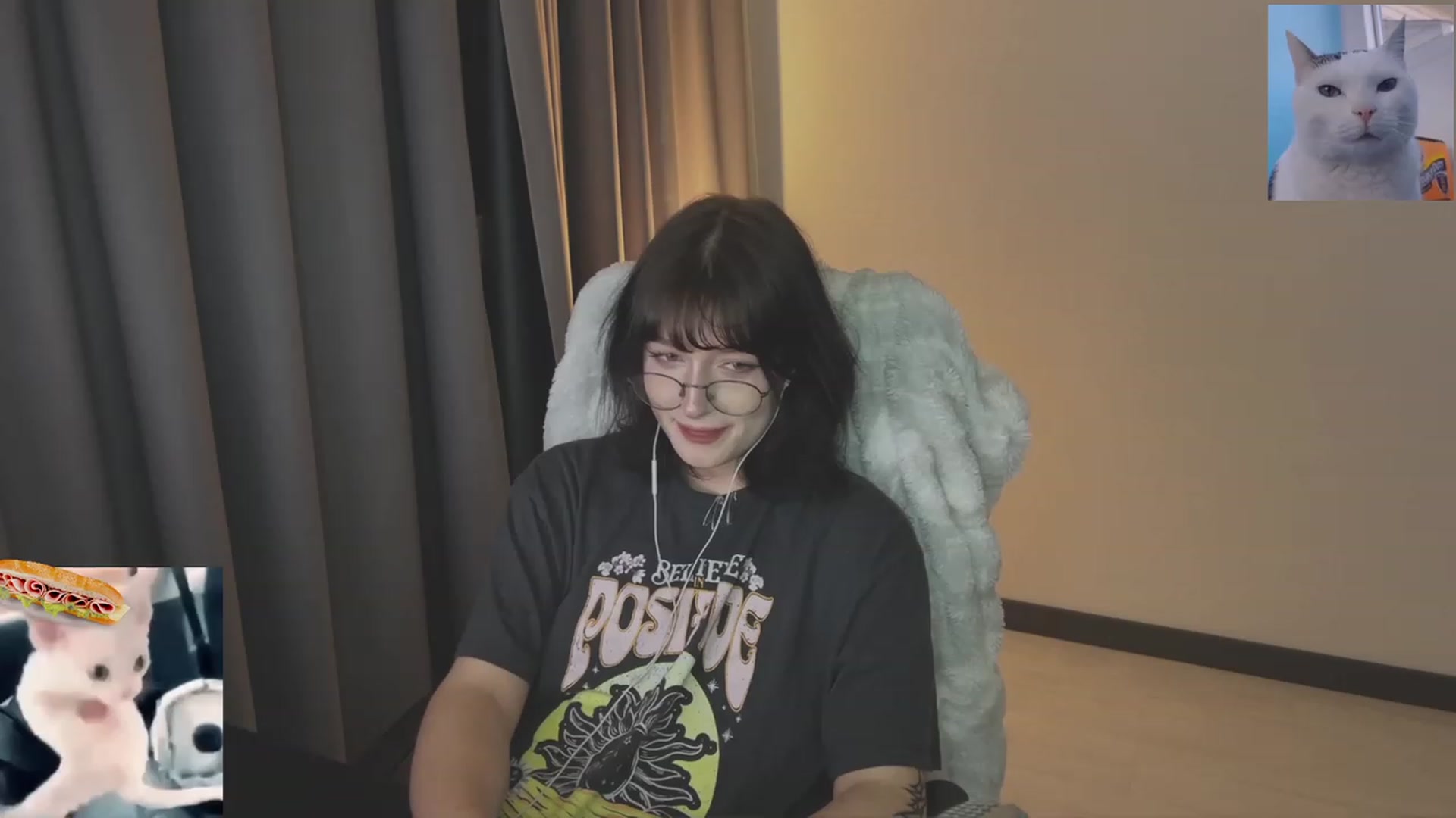 Gallery image thumbnail from Licorice_Alia's myfreecams stream on, 06/10/2023, 24:52 image 9 of 20