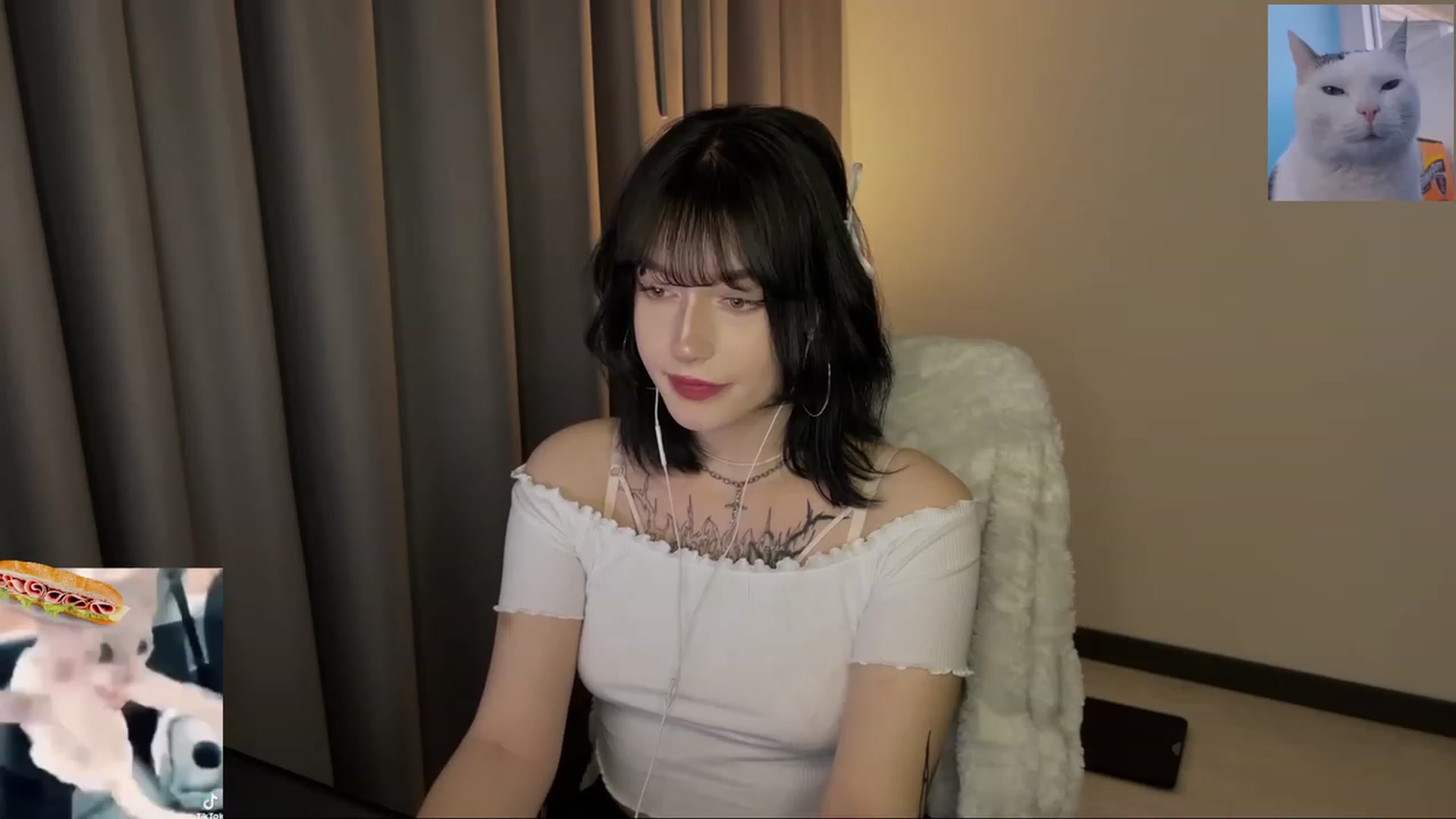 Gallery image thumbnail from Licorice_Alia's myfreecams stream on, 07/10/2023, 24:18 image 8 of 20