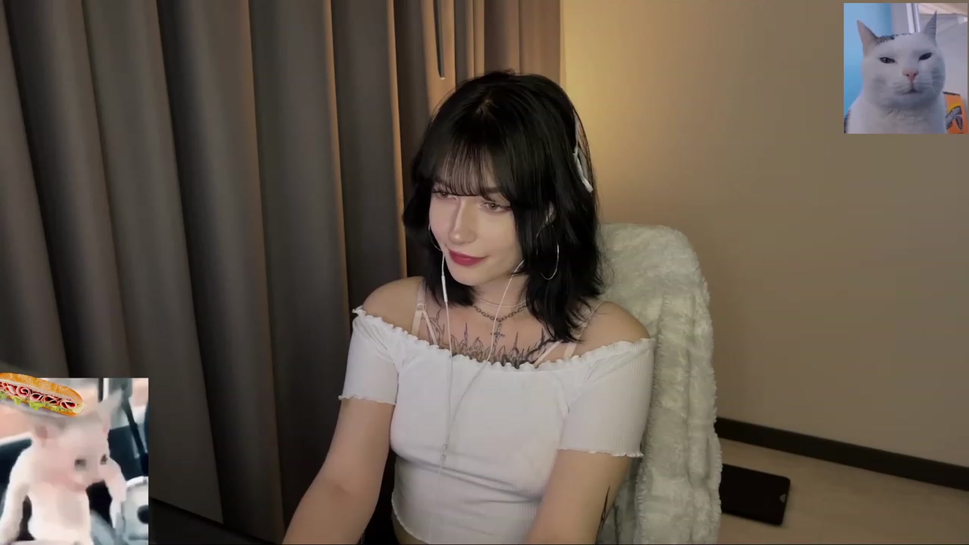 Gallery image thumbnail from Licorice_Alia's myfreecams stream on, 07/10/2023, 24:18 image 17 of 20