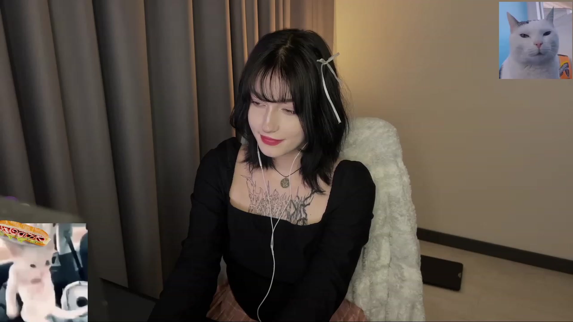 Gallery image thumbnail from Licorice_Alia's myfreecams stream on, 07/12/2023, 02:00 image 14 of 20