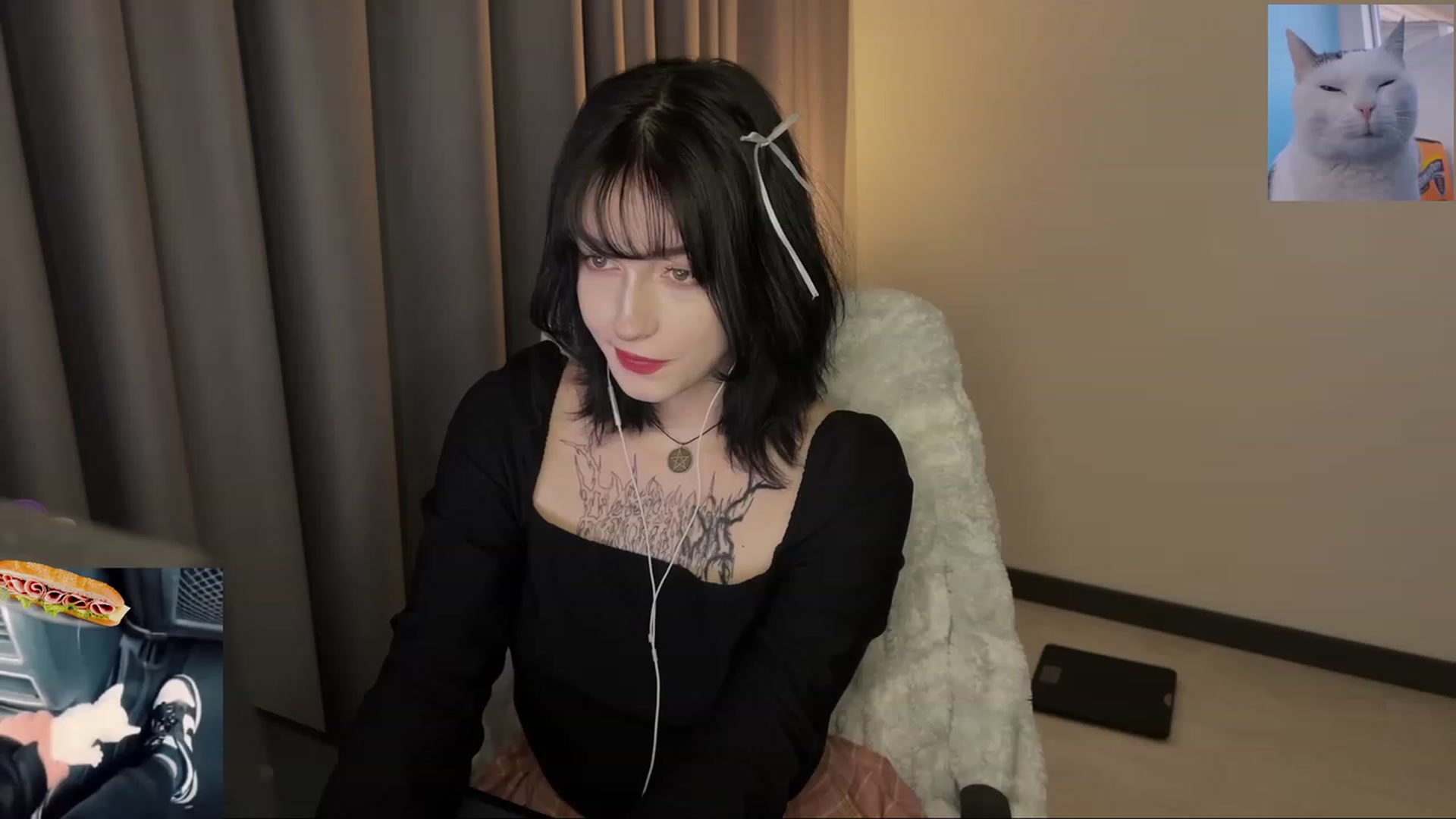 Gallery image thumbnail from Licorice_Alia's myfreecams stream on, 07/12/2023, 02:00 image 13 of 20