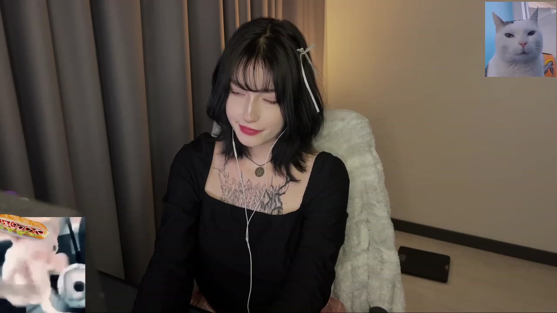Gallery image thumbnail from Licorice_Alia's myfreecams stream on, 07/12/2023, 02:00 image 19 of 20