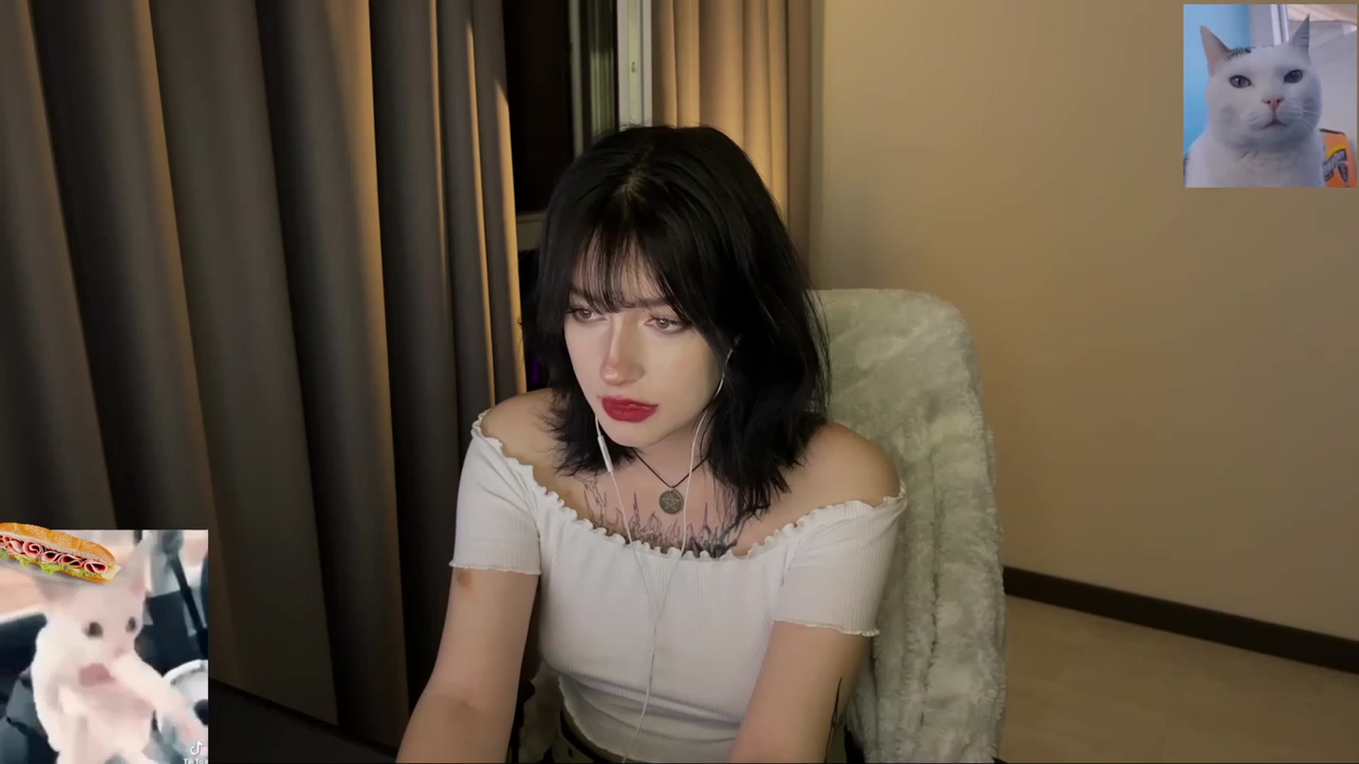Gallery image thumbnail from Licorice_Alia's myfreecams stream on, 07/15/2023, 23:49 image 16 of 20