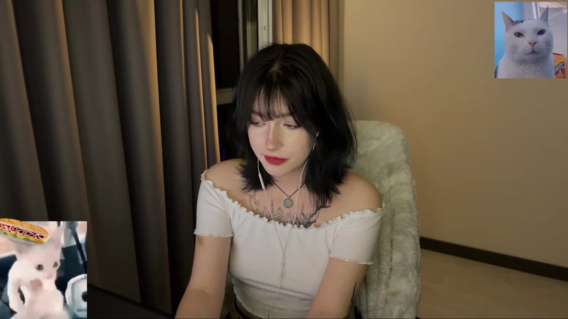Gallery image thumbnail from Licorice_Alia's myfreecams stream on, 07/15/2023, 23:49 image 18 of 20