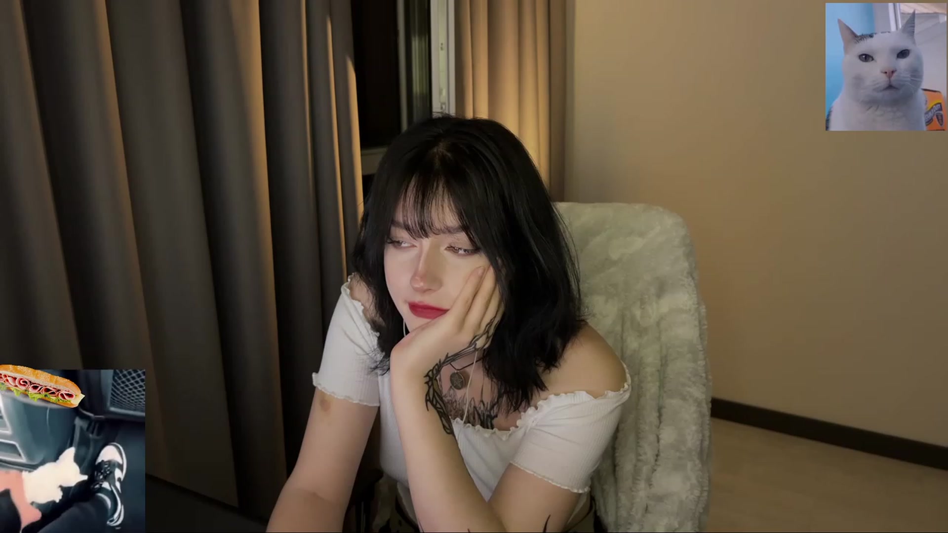 Gallery image thumbnail from Licorice_Alia's myfreecams stream on, 07/15/2023, 23:49 image 13 of 20