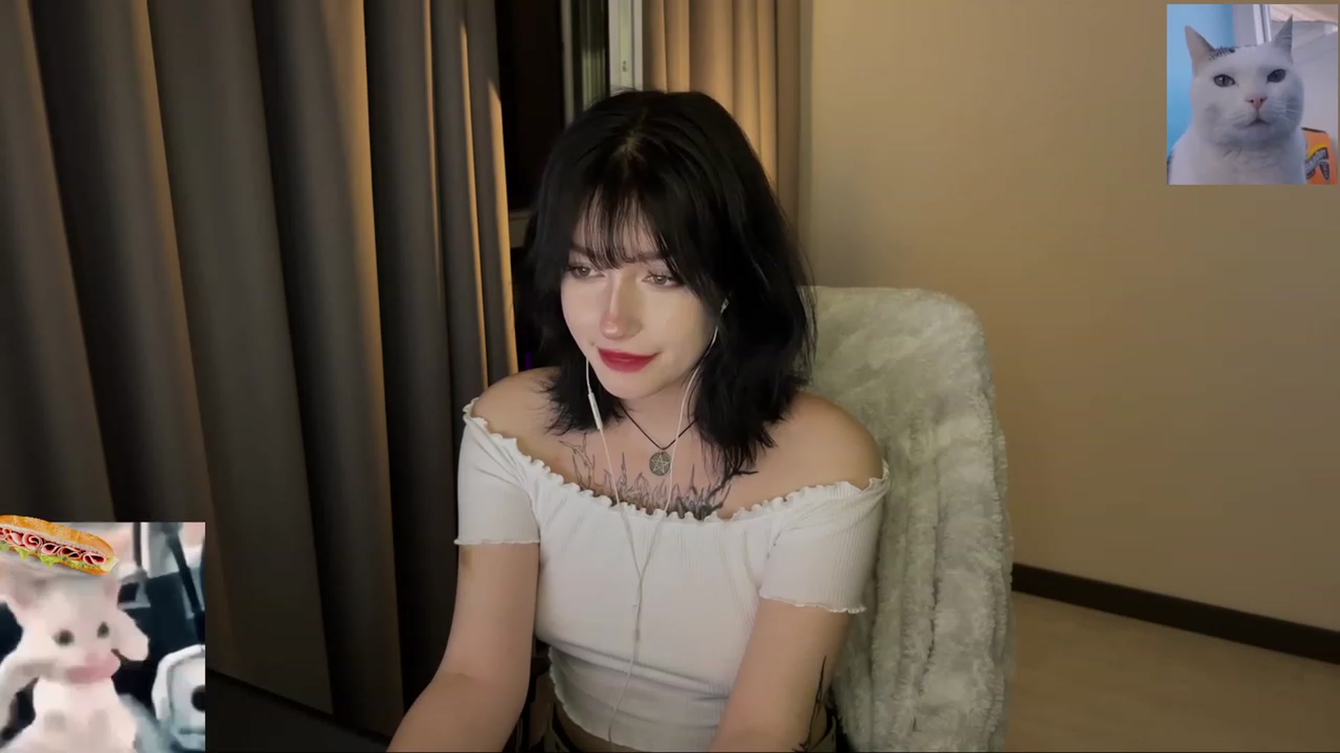Gallery image thumbnail from Licorice_Alia's myfreecams stream on, 07/15/2023, 23:49 image 17 of 20