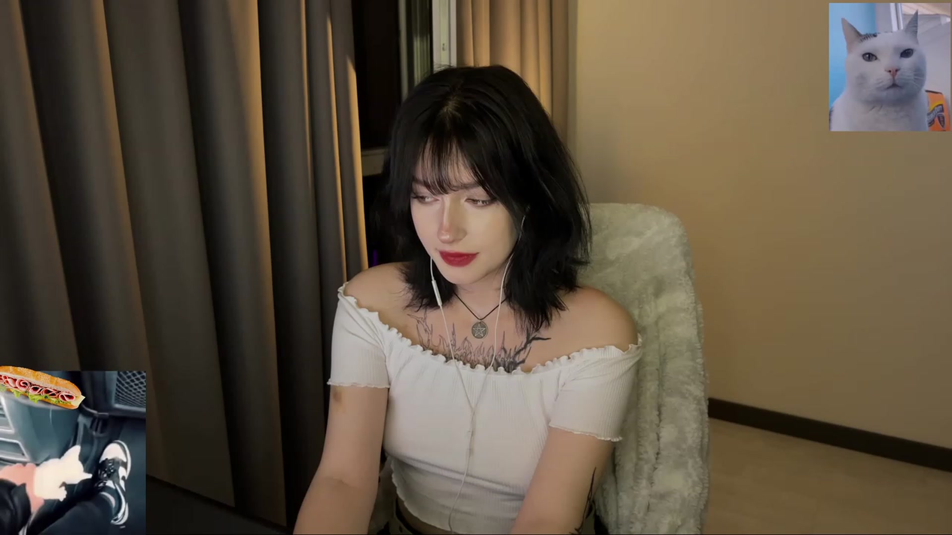Gallery image thumbnail from Licorice_Alia's myfreecams stream on, 07/15/2023, 23:49 image 11 of 20