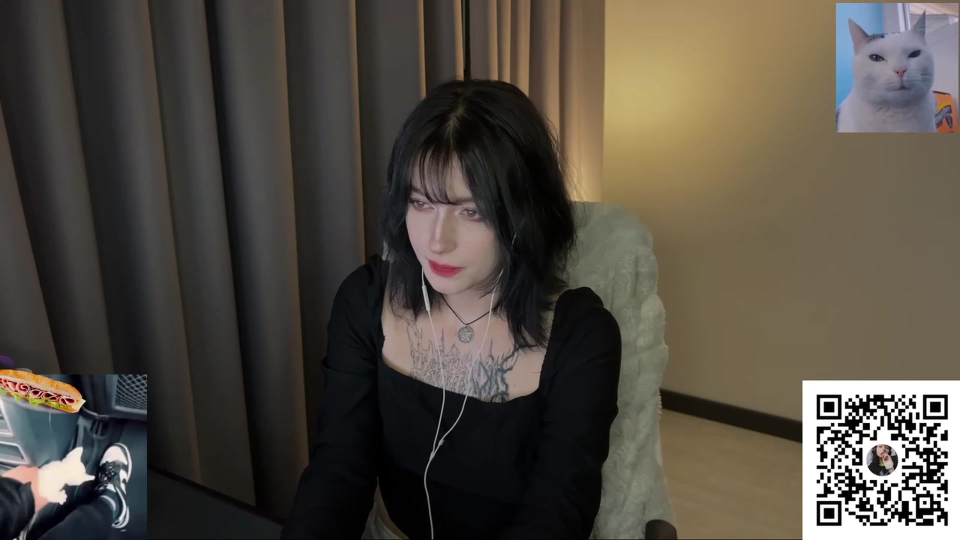 Gallery image thumbnail from Licorice_Alia's myfreecams stream on, 07/18/2023, 01:29 image 10 of 20