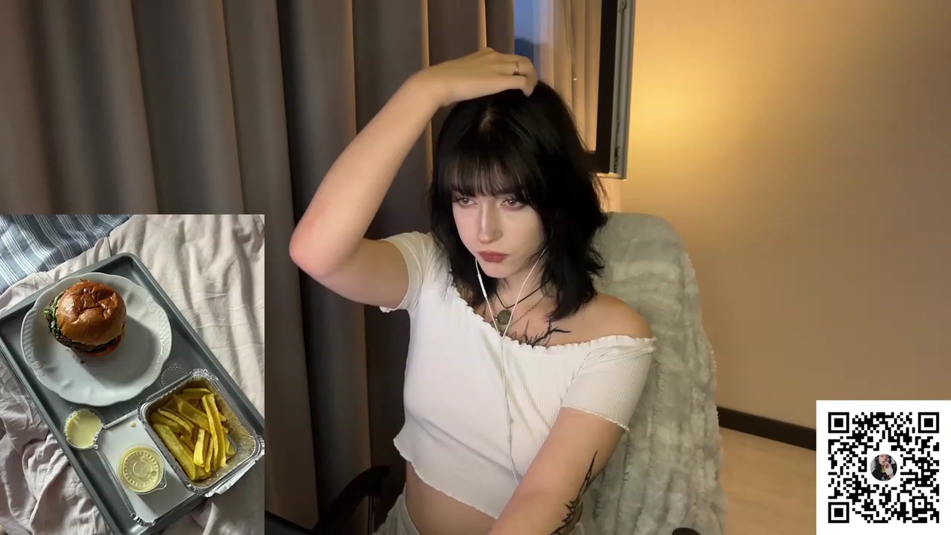 Gallery image thumbnail from Licorice_Alia's myfreecams stream on, 07/21/2023, 03:27 image 2 of 20