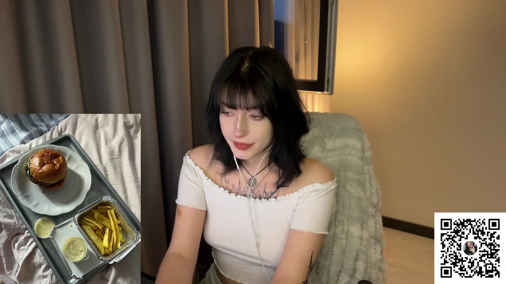 Gallery image thumbnail from Licorice_Alia's myfreecams stream on, 07/21/2023, 03:27 image 1 of 20