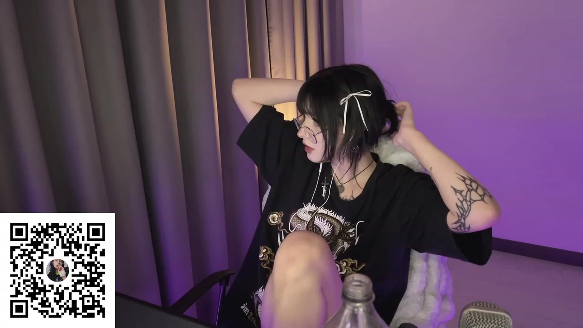 Gallery image thumbnail from Licorice_Alia's myfreecams stream on, 07/28/2023, 02:13 image 14 of 20