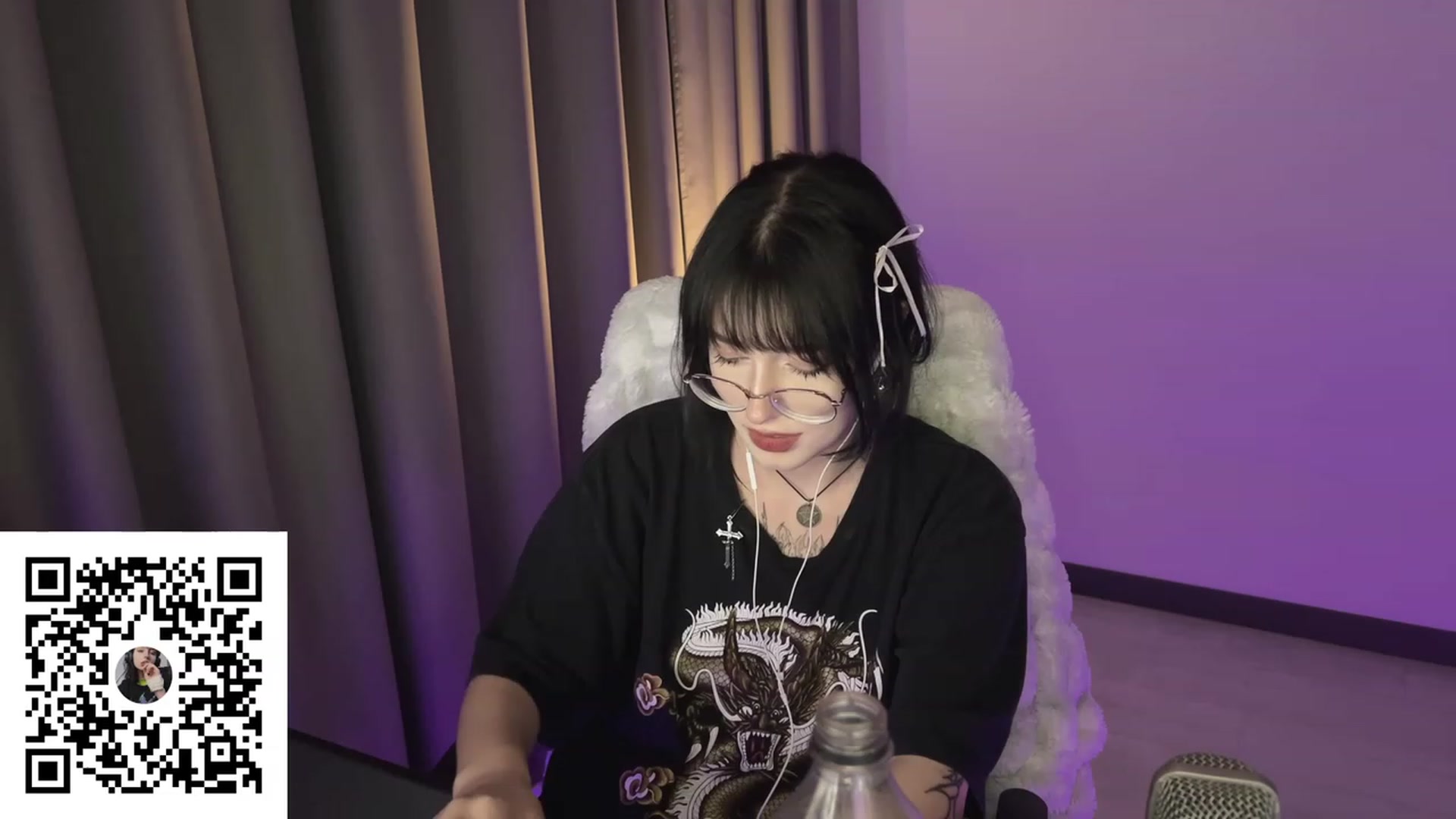 Gallery image thumbnail from Licorice_Alia's myfreecams stream on, 07/28/2023, 02:13 image 4 of 20