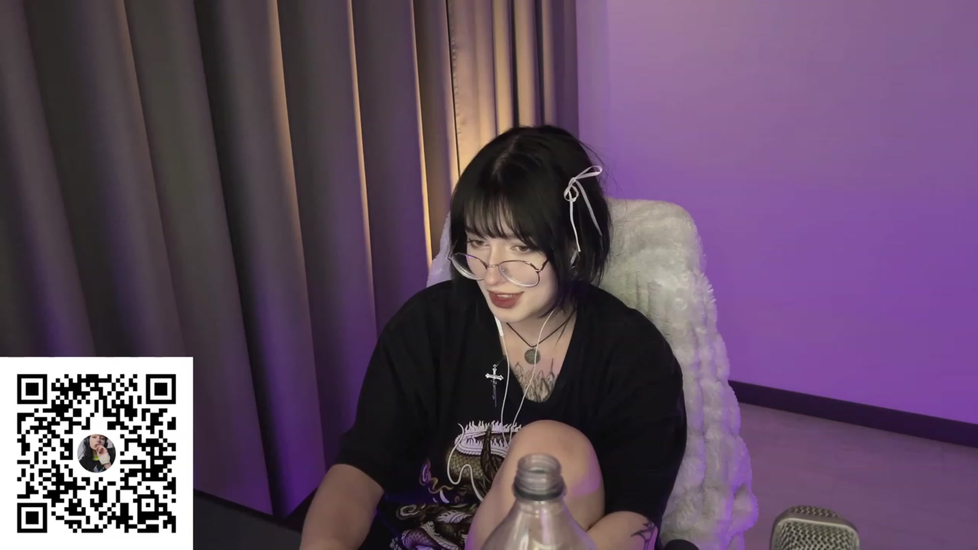 Gallery image thumbnail from Licorice_Alia's myfreecams stream on, 07/28/2023, 02:13 image 18 of 20