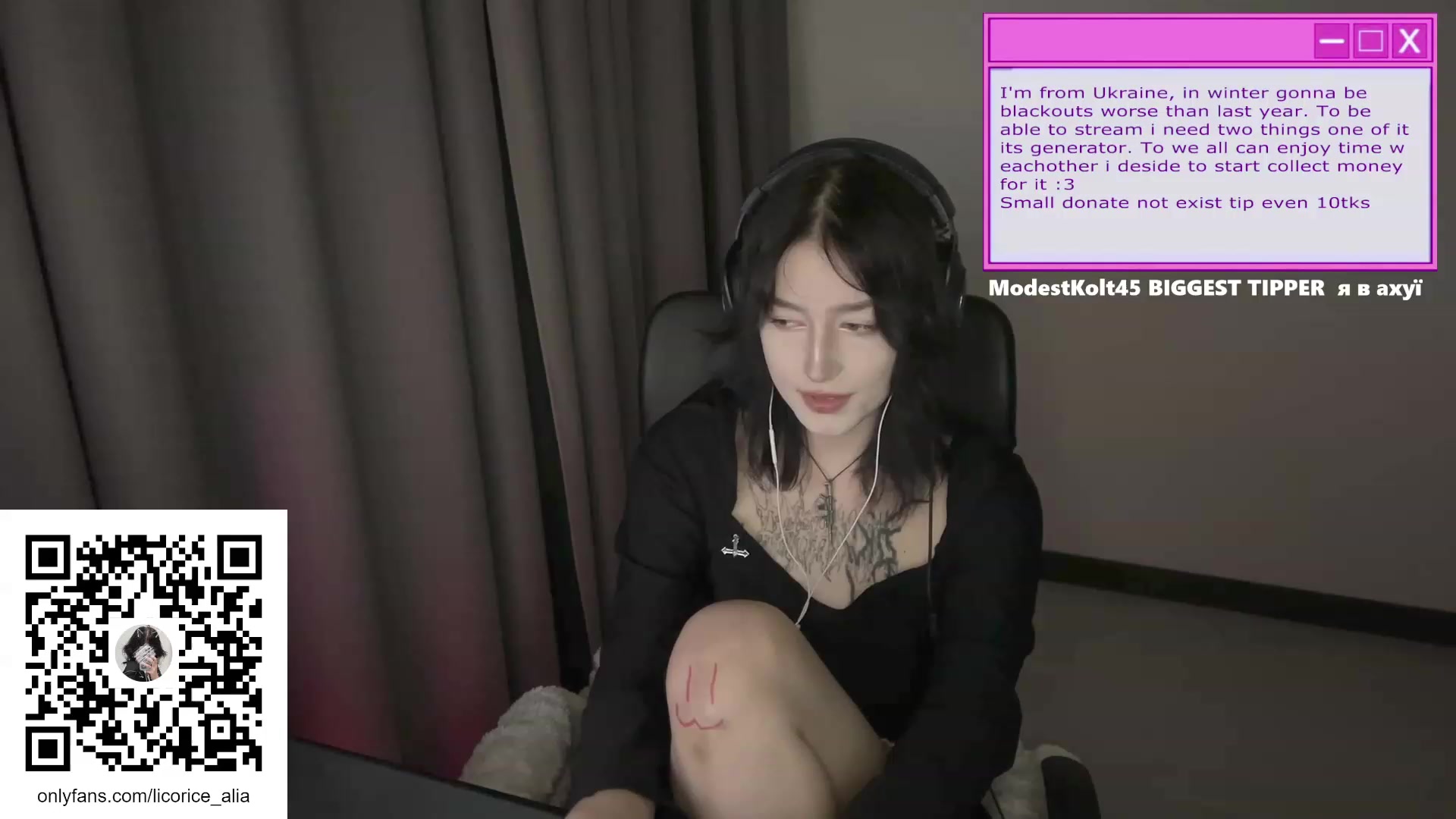 Gallery image thumbnail from Licorice_Alia's myfreecams stream on, 10/07/2023, 24:28 image 10 of 20