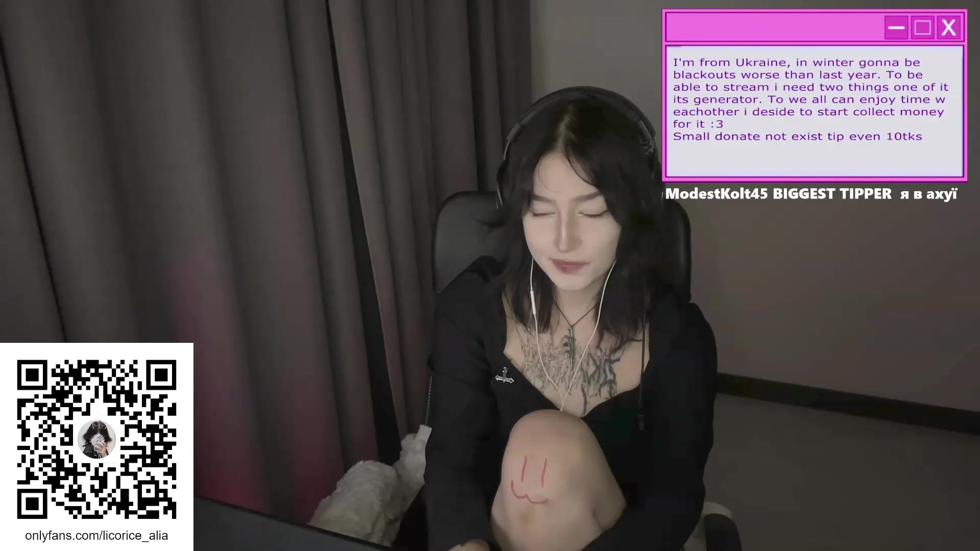 Gallery image thumbnail from Licorice_Alia's myfreecams stream on, 10/07/2023, 24:28 image 19 of 20