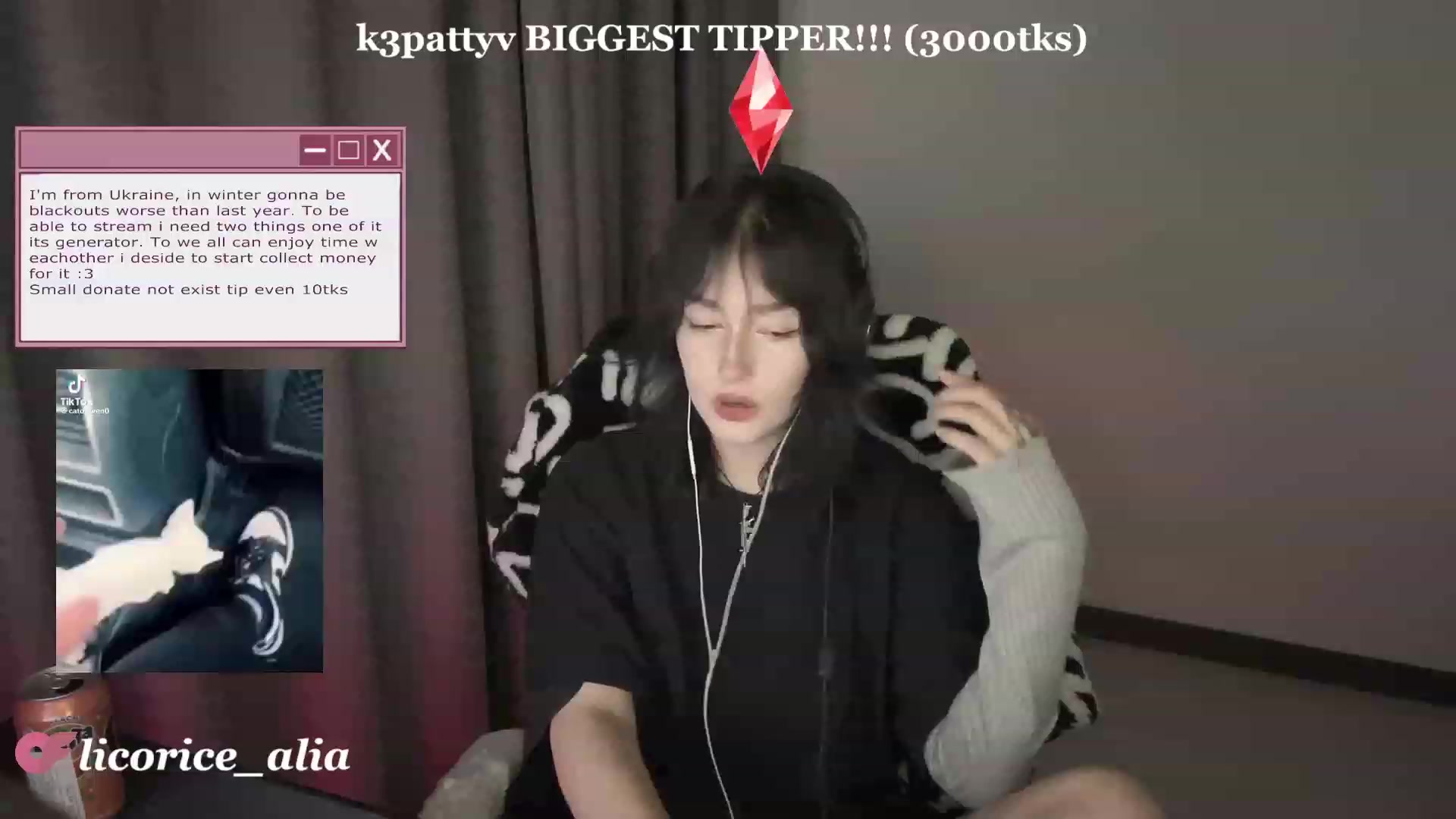 Gallery image thumbnail from Licorice_Alia's myfreecams stream on, 10/14/2023, 02:26 image 3 of 20