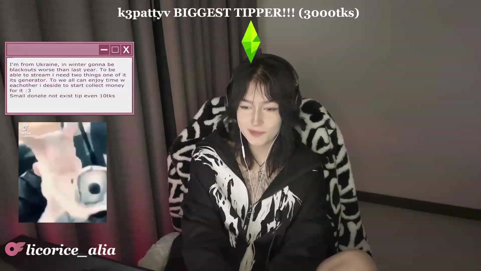 Gallery image thumbnail from Licorice_Alia's myfreecams stream on, 10/16/2023, 02:01 image 6 of 20
